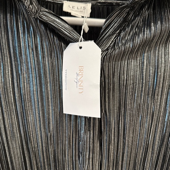 Le Lis Metallic Pleated Shirt Dress XS Black Silver Belted Mini Party Holiday - Picture 4 of 5